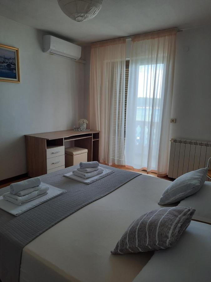 Apartments And Rooms Vinko Barbat na Rabu Exterior foto